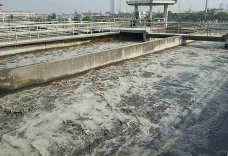 處理工業廢水加什么藥劑？（工業廢水處理技術）